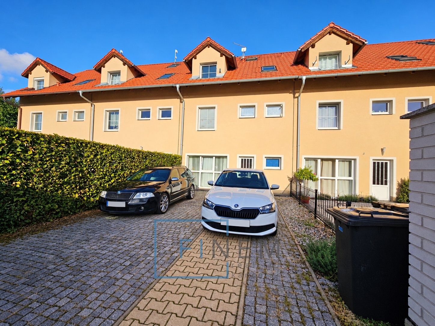Dům