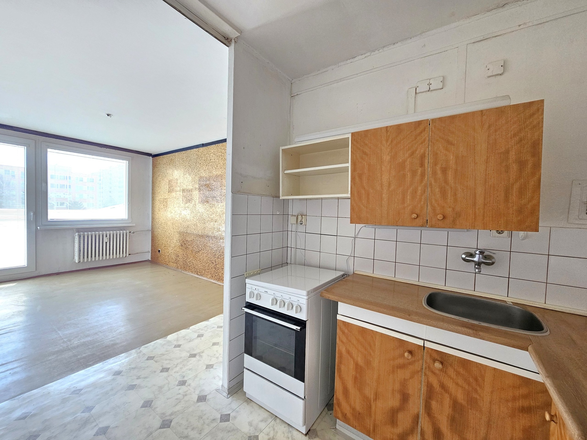 kuchyň, obývací pokoj