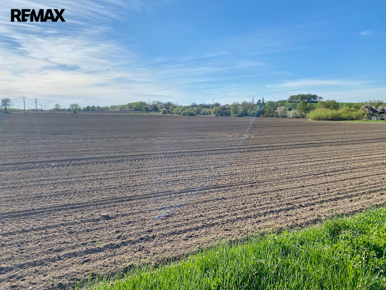 Velký pozemek na výstavbu farmy