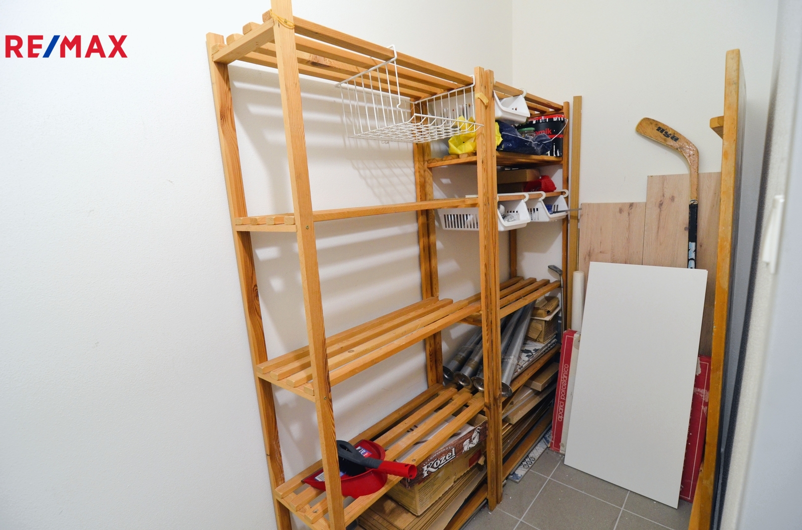 sklep v přízemí domu 3,5 m2