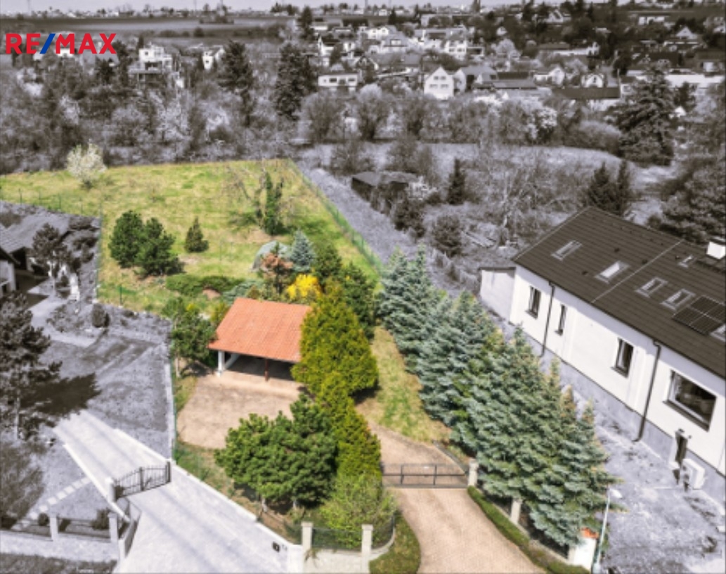 pohled na pozemek od jihu