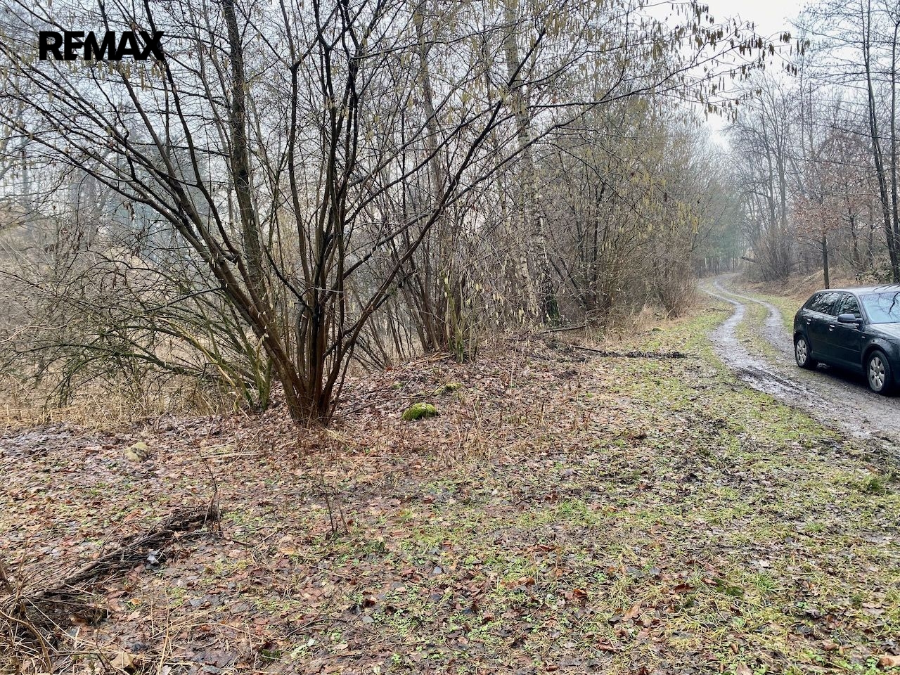 Přístupný po obecní komunikaci