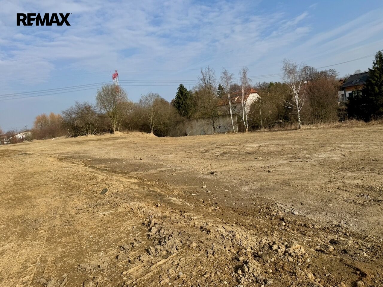 Velký pozemek na pronájem