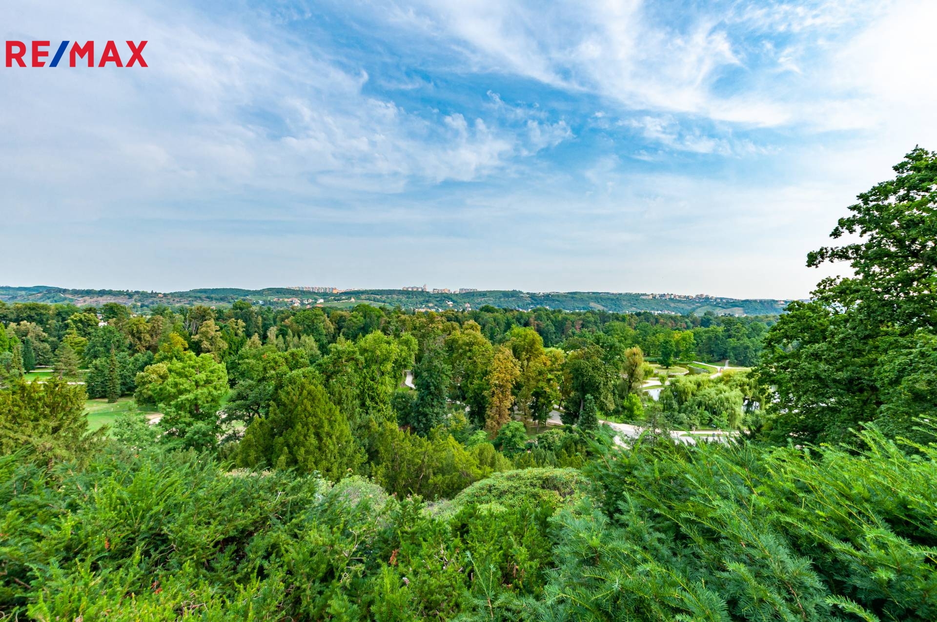 stromovka 250 metrů od domu