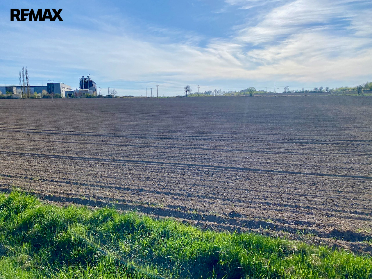 Velký pozemek na výstavbu farmy