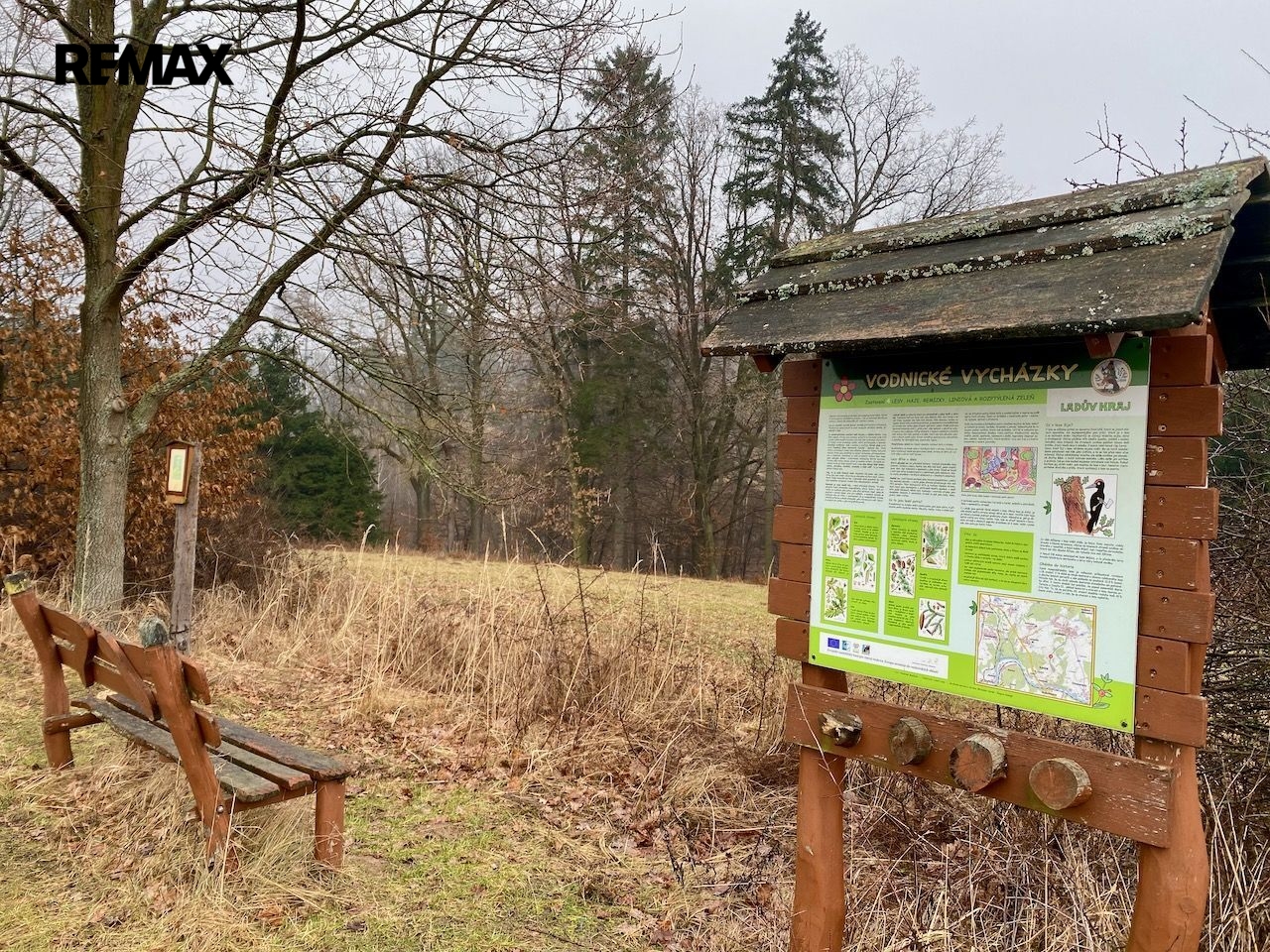 U turistické i naučné stezky