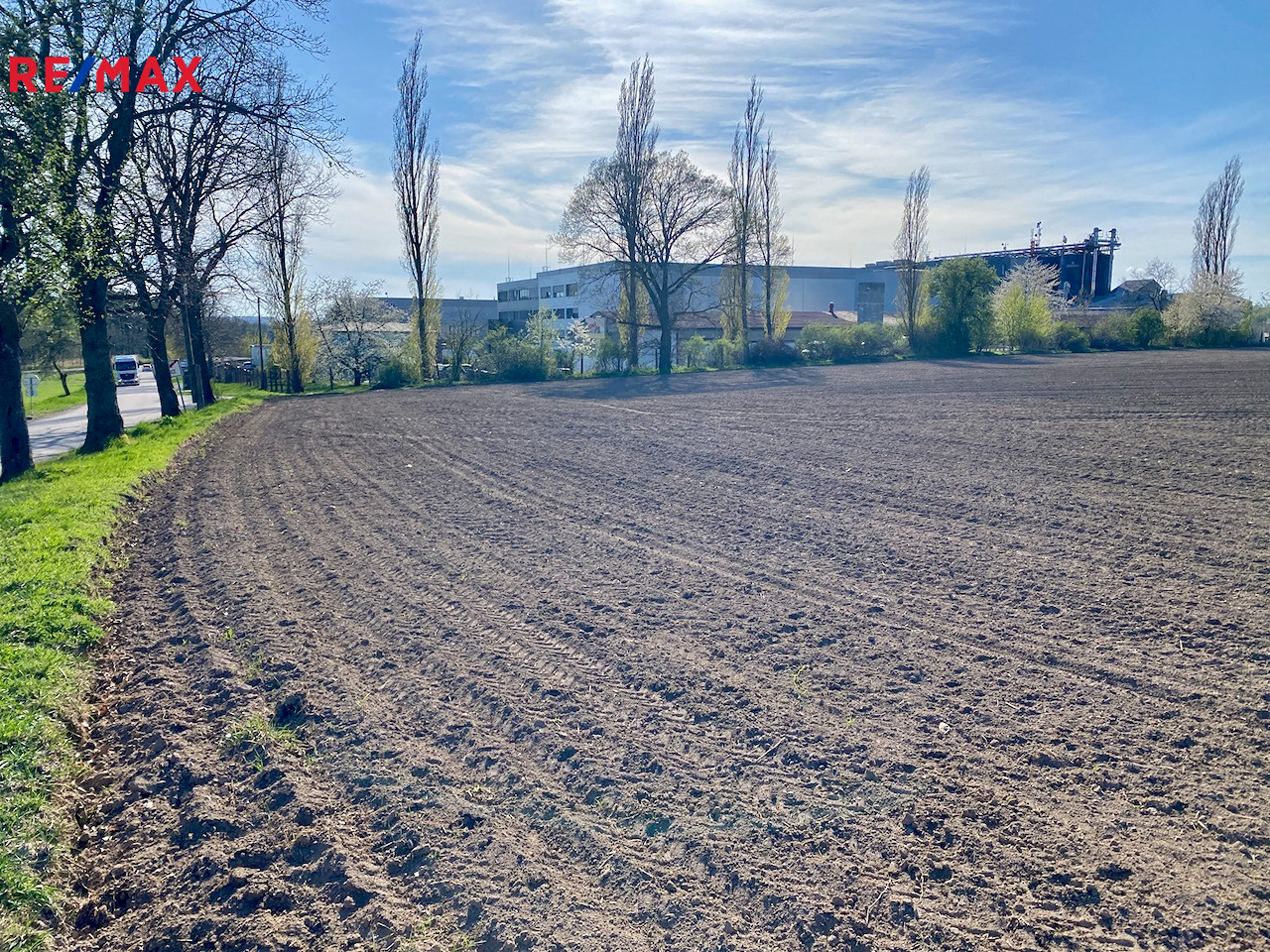Velký pozemek na výstavbu farmy