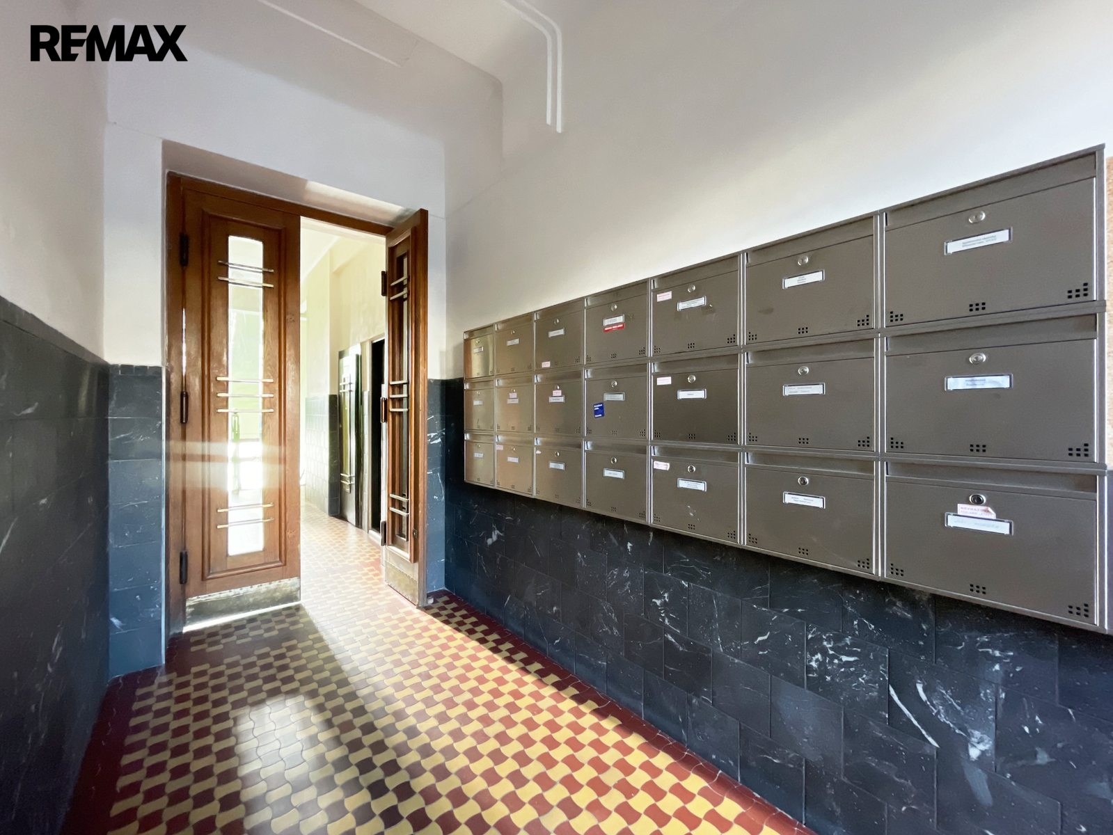 Vstup - Vršovické náměstí