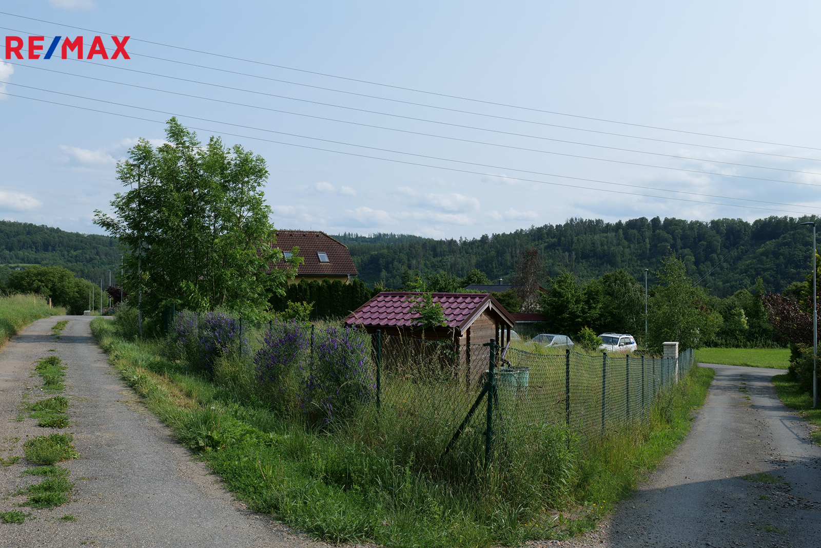 Pohled z ulice Slunečná