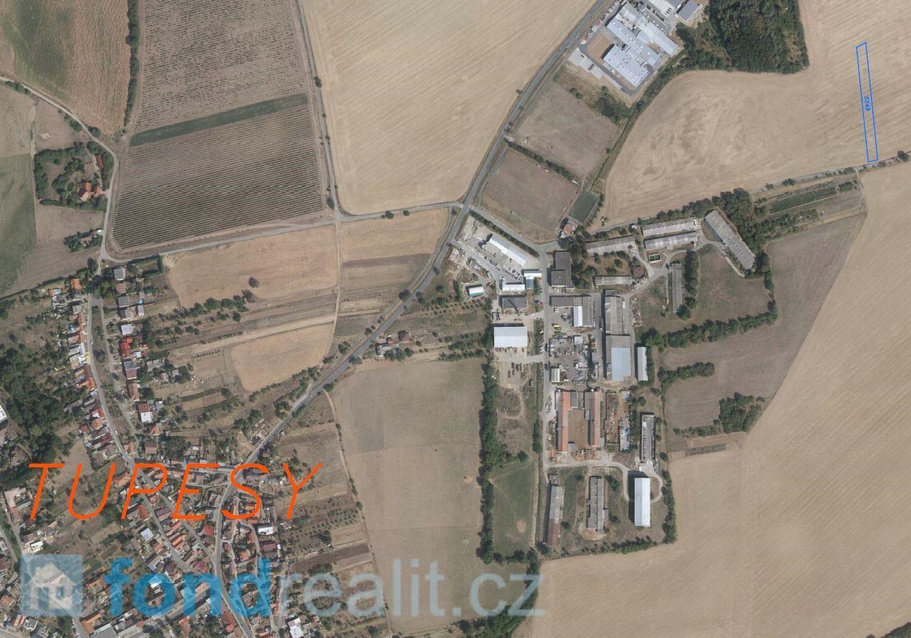 Prodej zemědělské půdy, 627 m² Tupesy (okres Uherské Hradiště), obrázek 1