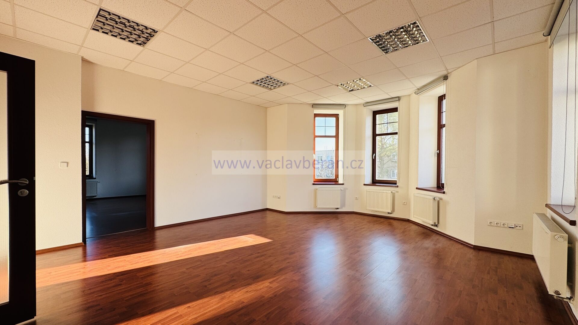 Prodej rodinného domu 650 m² – pohled 6
