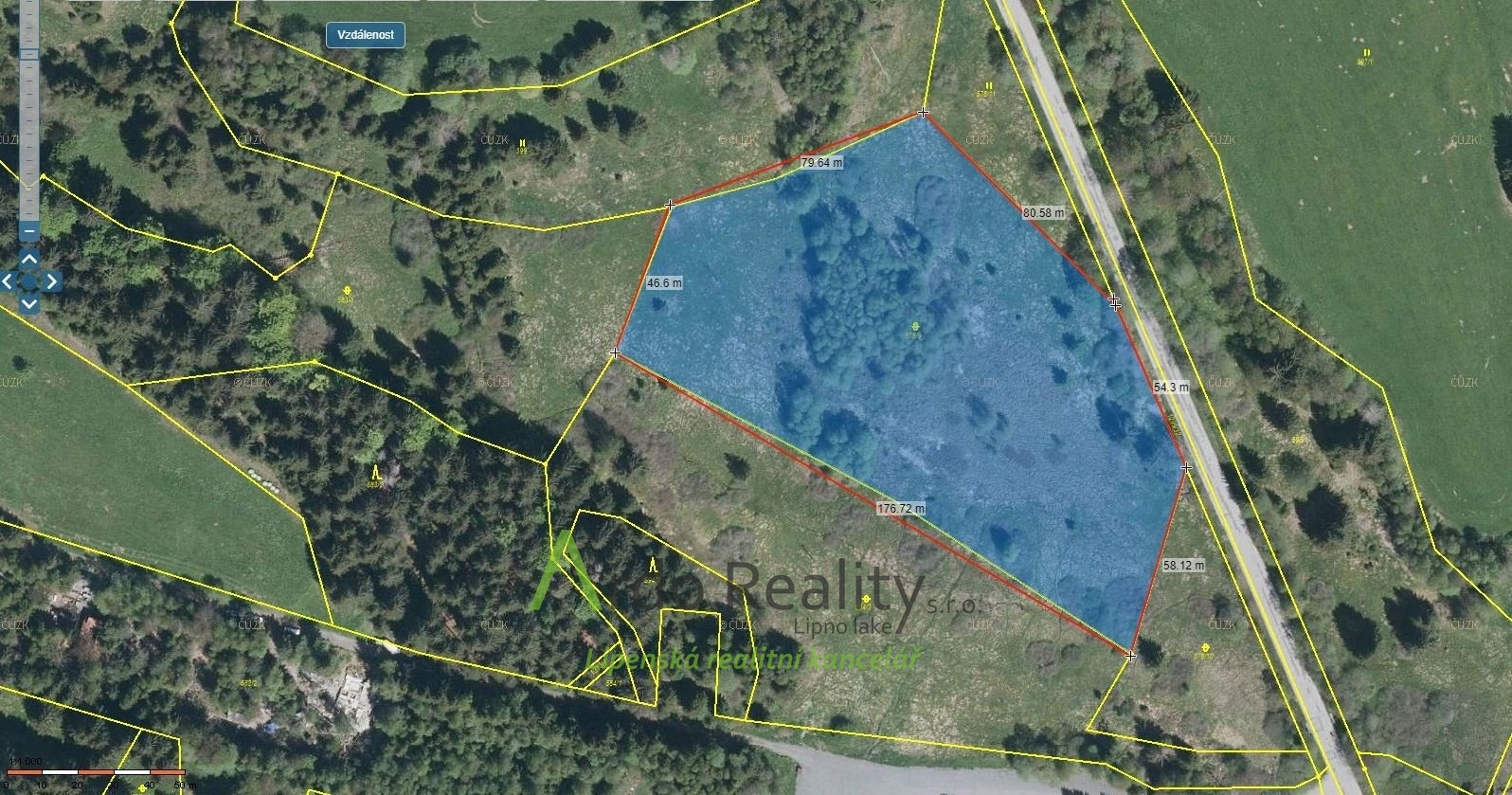 zajimavy-pozemek-primo-u-vypadovky-smer-guglwald-r