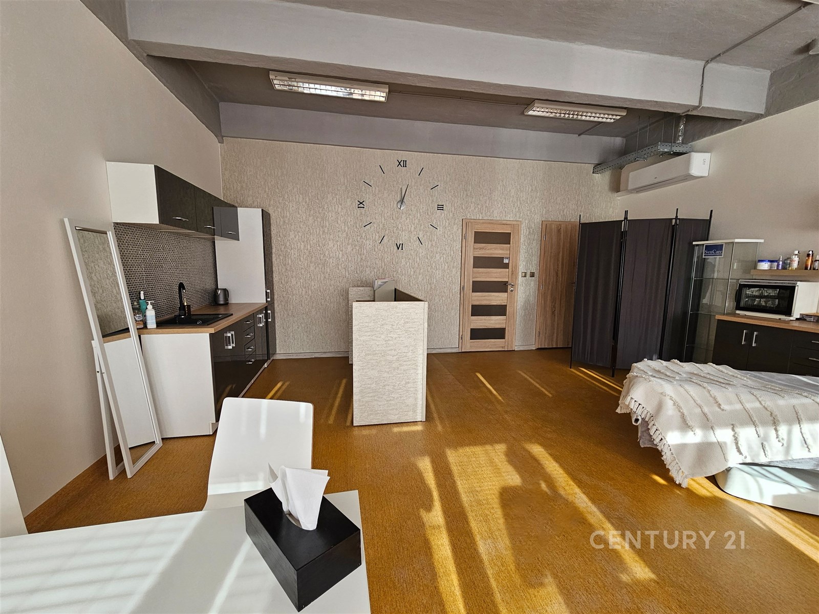 Pronájem ostatního komerčního prostoru Zlín 15 606 Kč za měsíc, foto 1