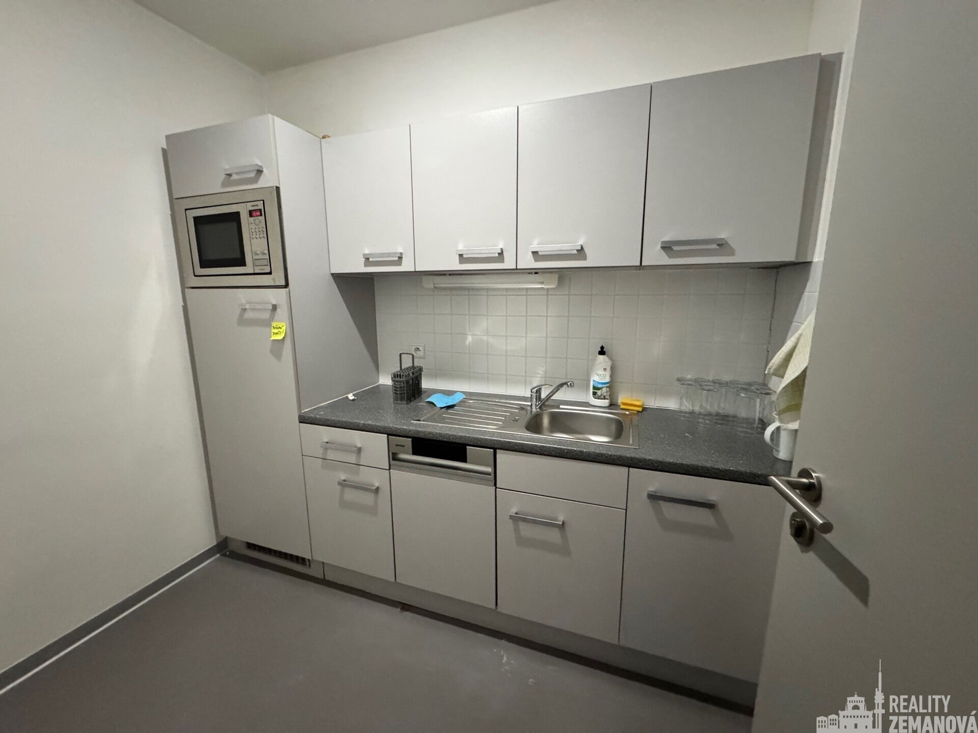 kuchyňka u zasedačky