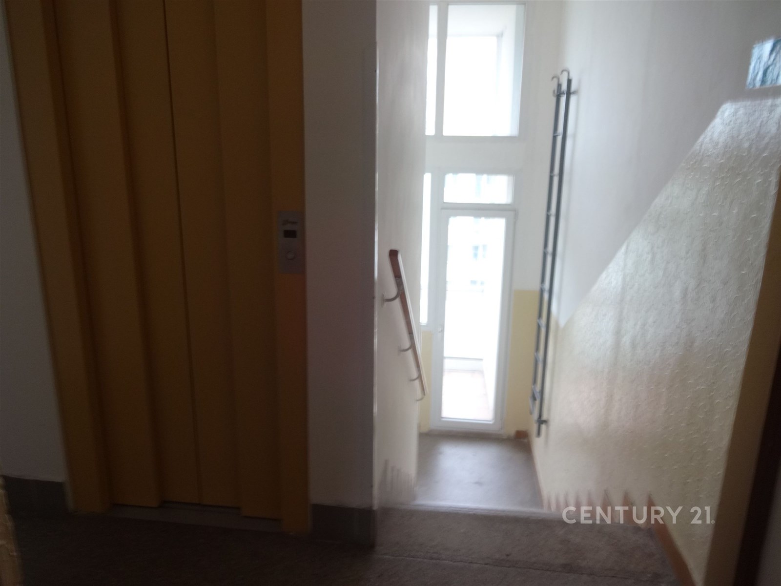 příchod k lodžii