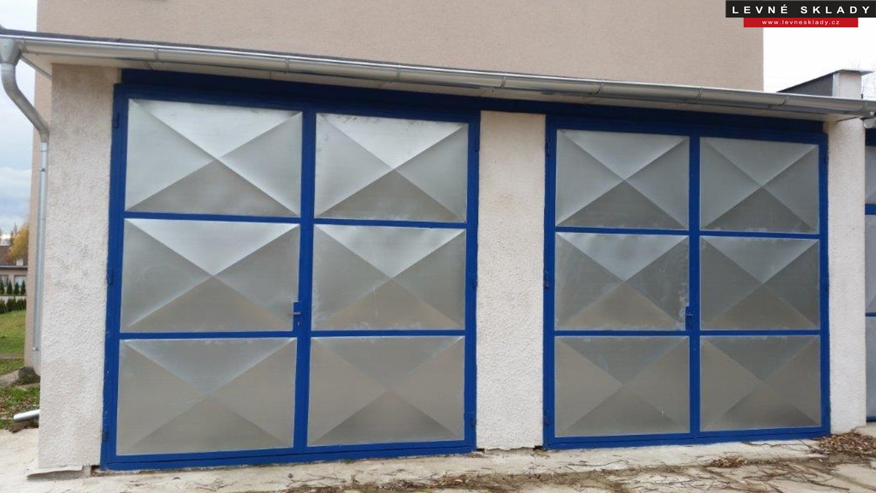 Garáž Kladruby nad Labem