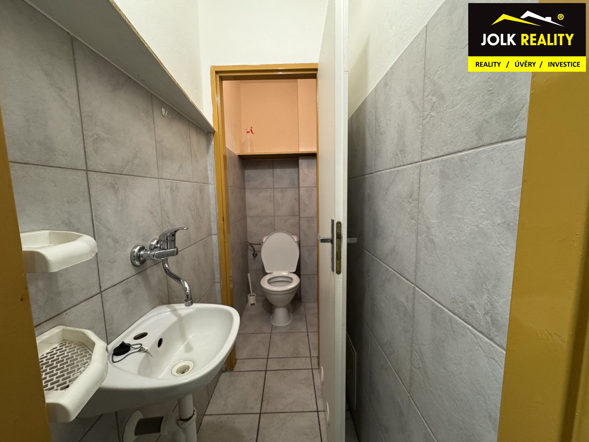 NIKOLA SUKENIKOVA PRONAJEM KOMERCNIHO PROSTORU REK