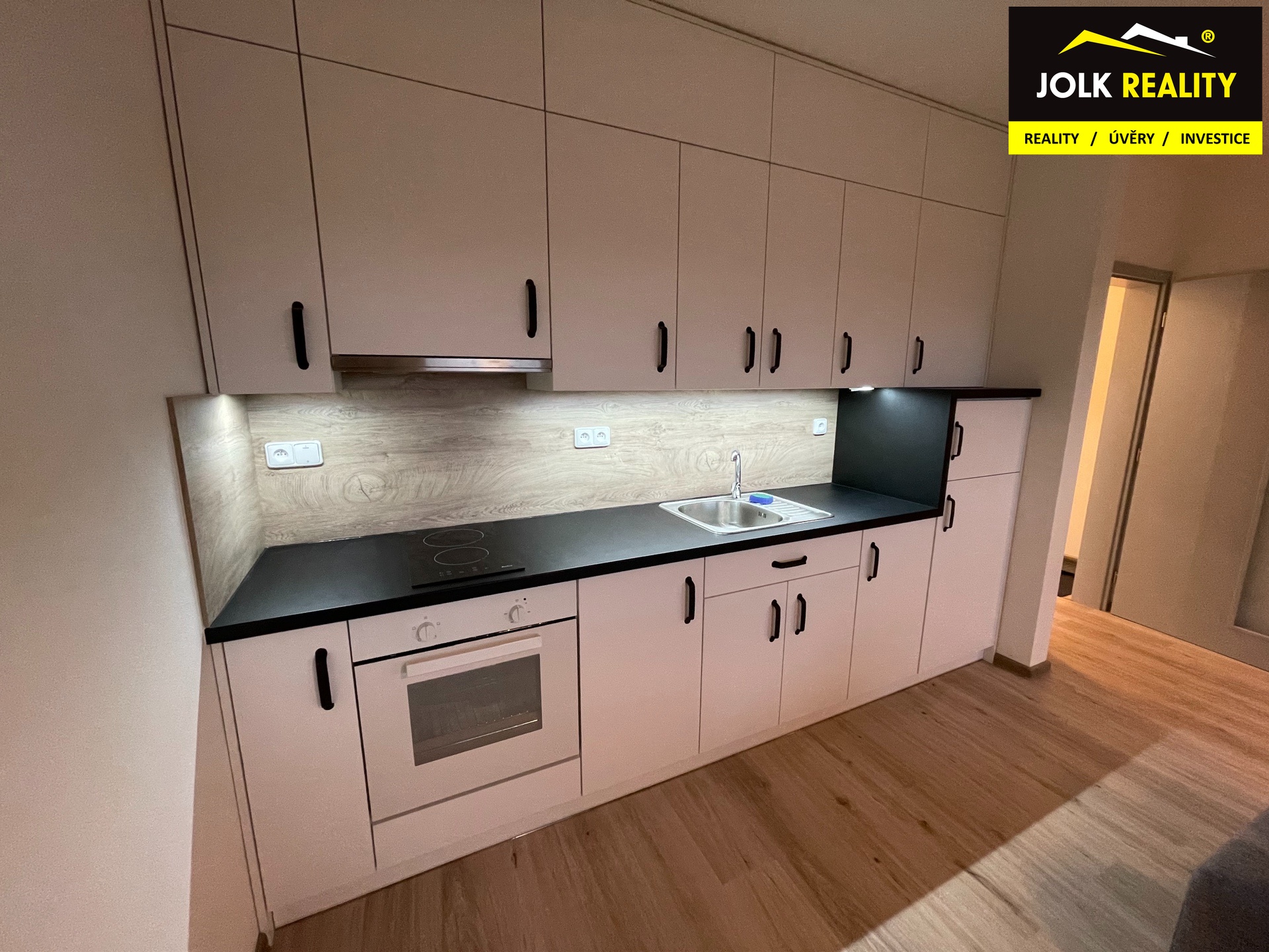 NIKOLA SUKENIKOVA JOLK REALITY PRONÁJEM BYTU 1KK OPAVA PREDMESTI