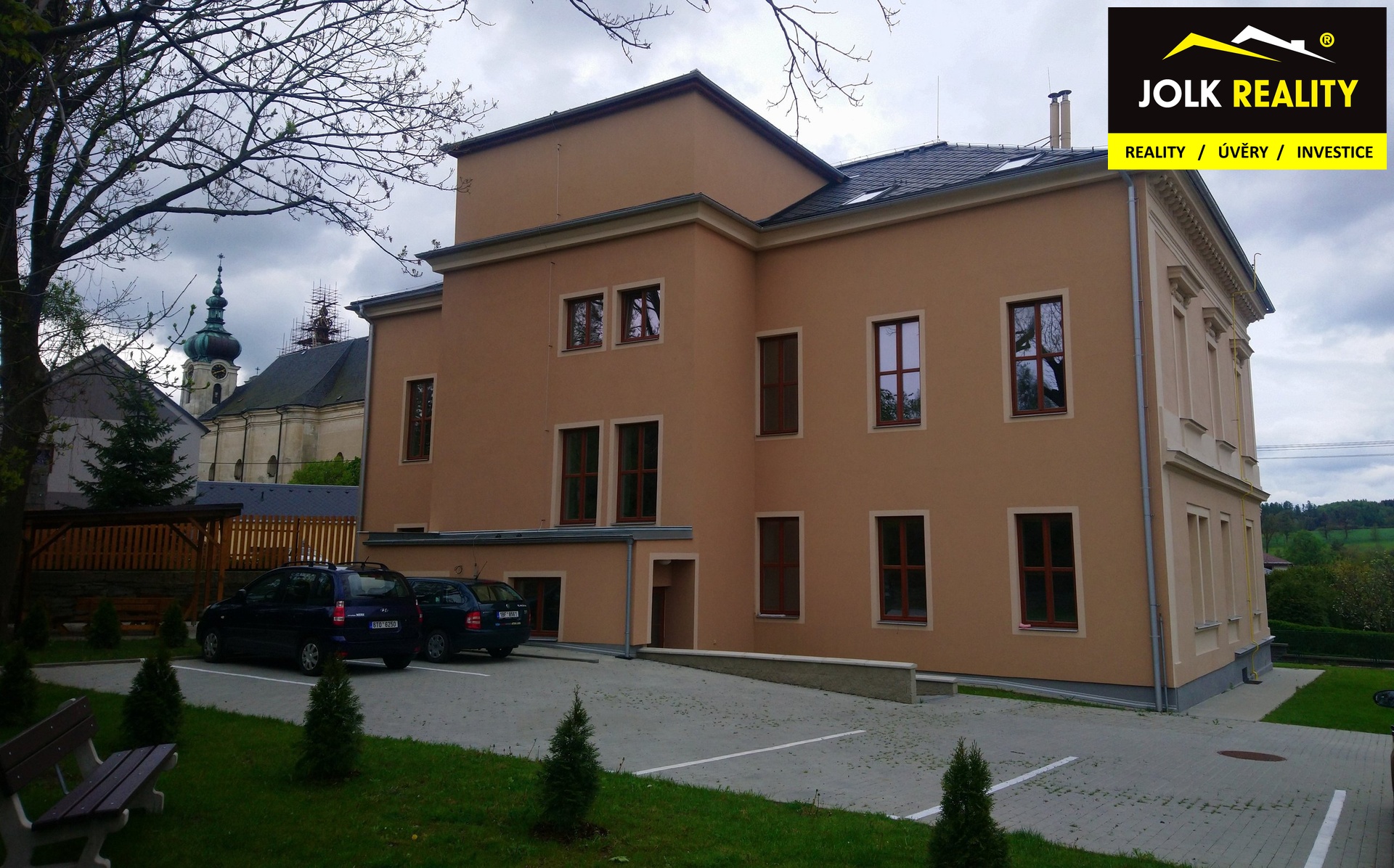 Byty-pro-Seniory-Budišov---zadní-část-domu