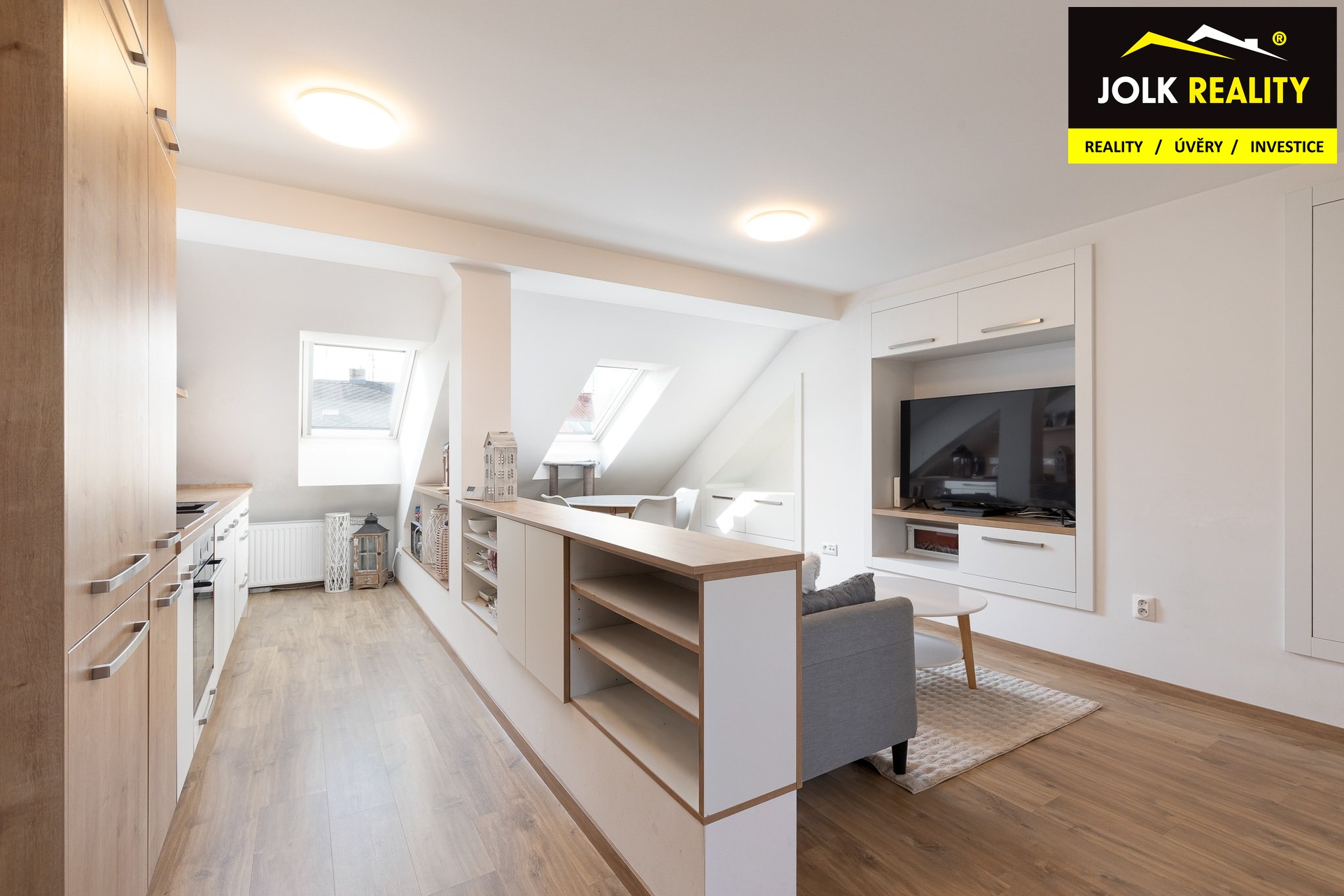 BD Pekařská byt č.13  4.NP  3+kk Věra Verbíková JO