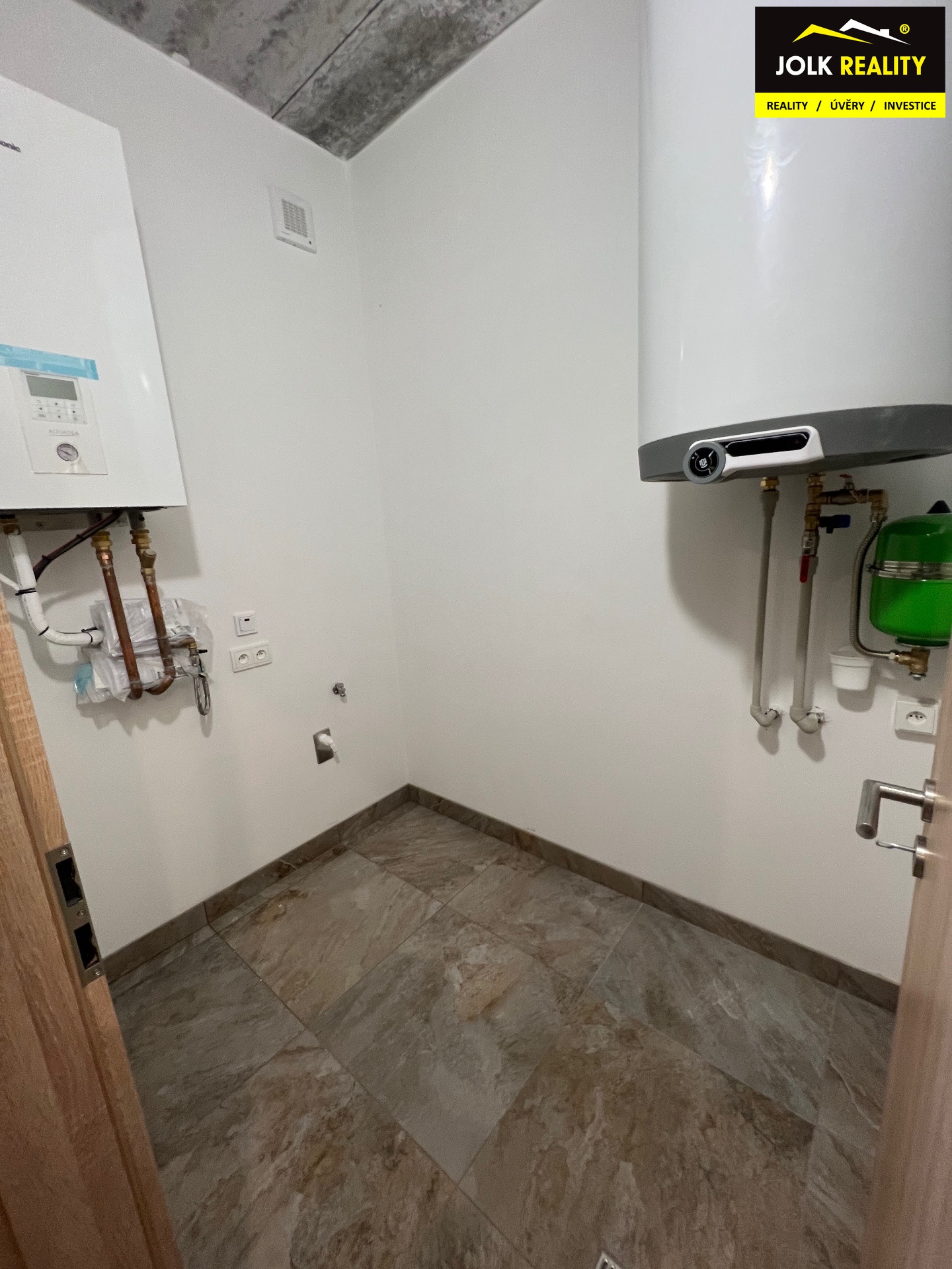 NIKOLA SUKENIKOVA JOLK REALITY PRONÁJEM BYTY 3KK V