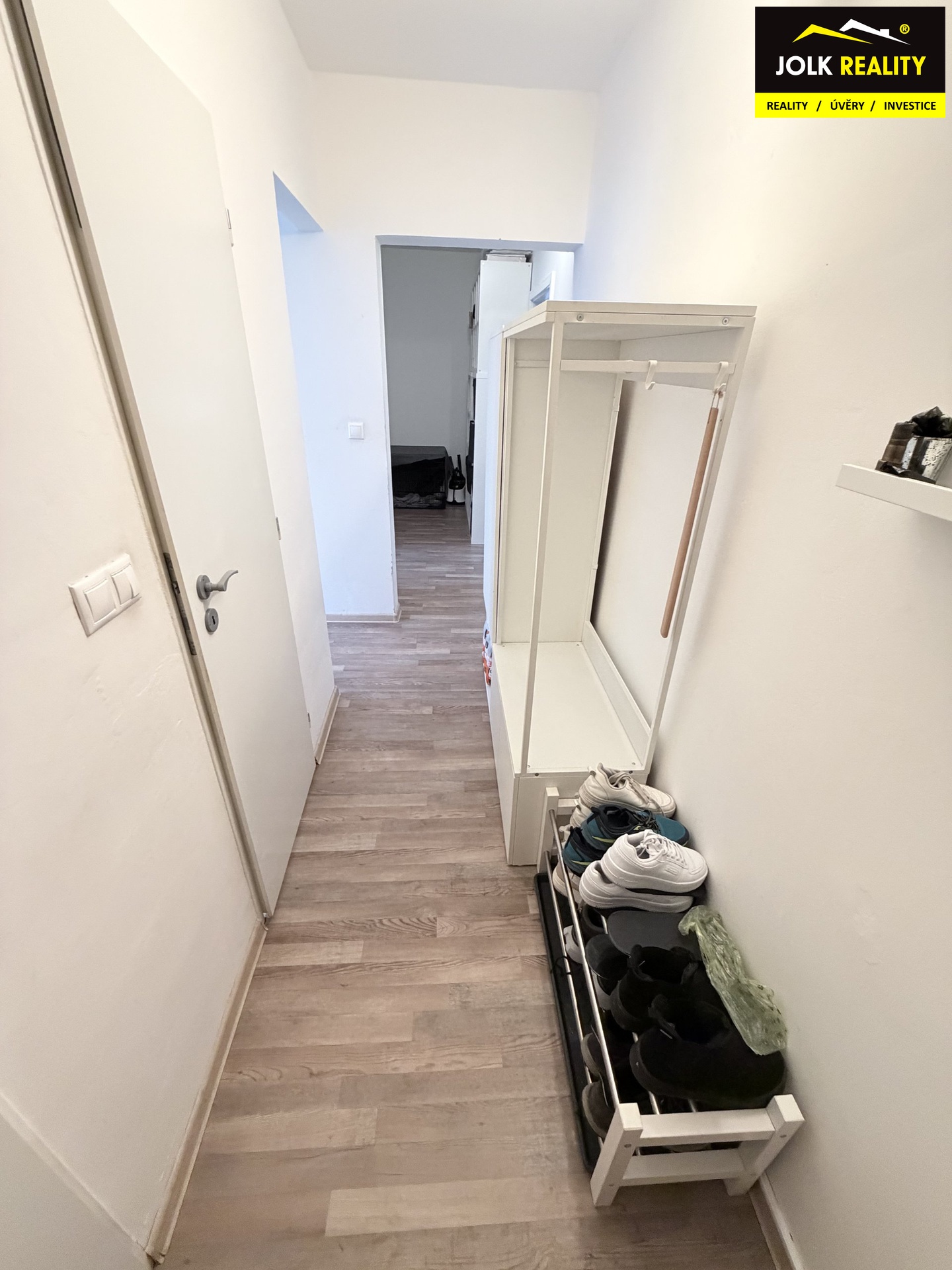 NIKOLA SUKENIKOVA PRODEJ BYTU KYLESOVICE 2+1 JOLKR