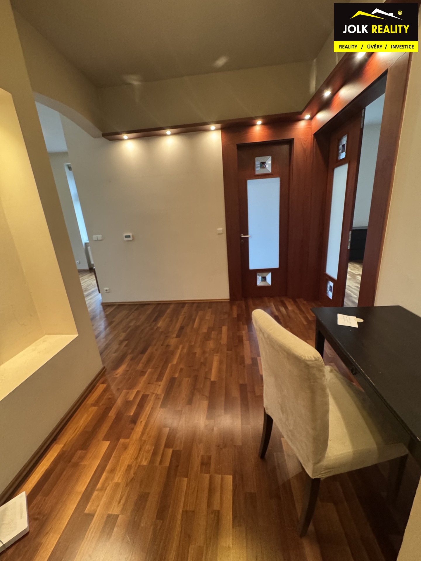 NIKOLA SUKENIKOVA PRONAJEM BYTU 3+1 OPAVA