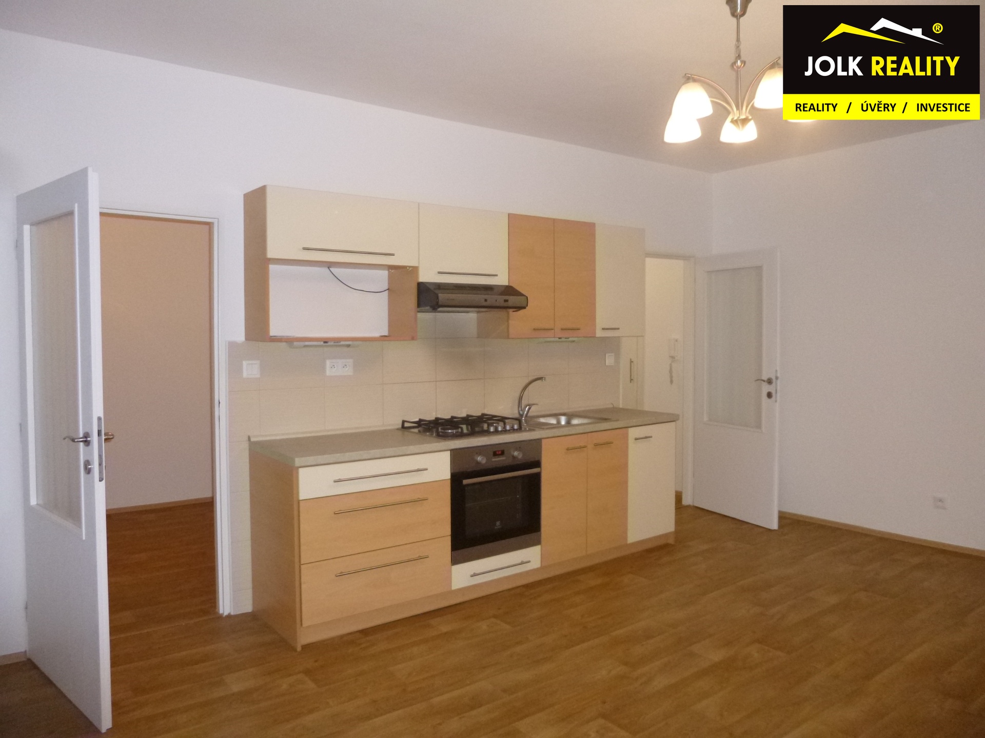 JOLK Reality Pronájem 2kk se zahrádkou, Věra Verbí