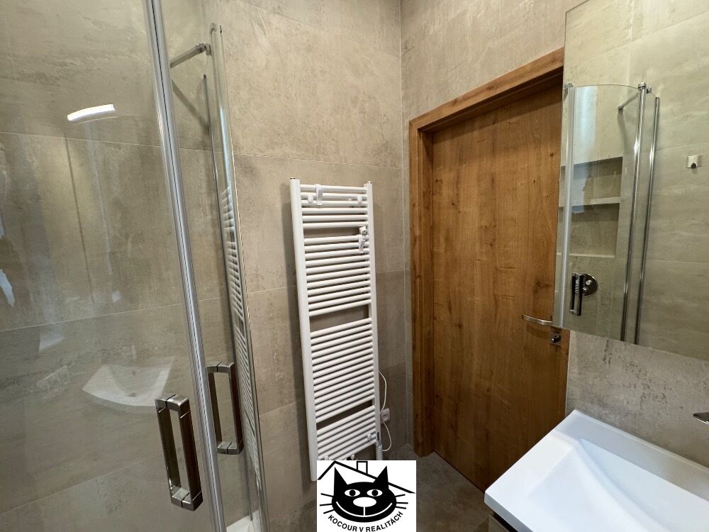 koupelna vč. sprch. koutu