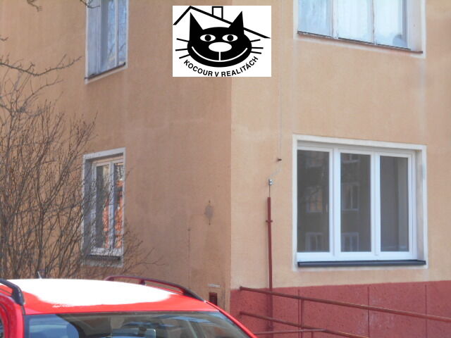 okna do tří svět. stran