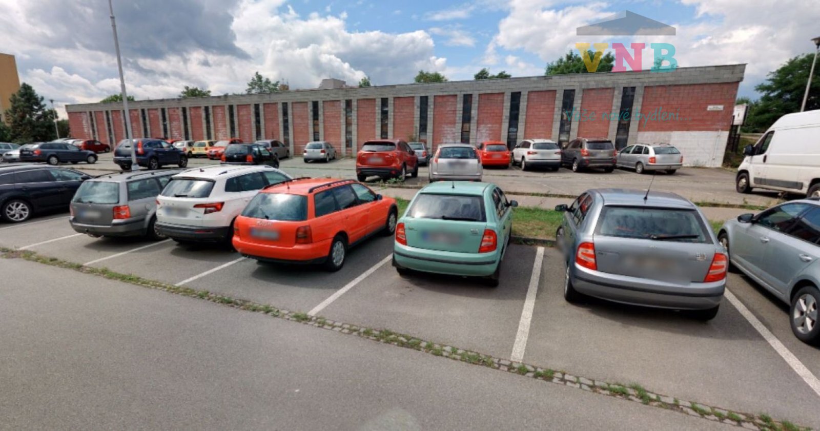 budova.JPG