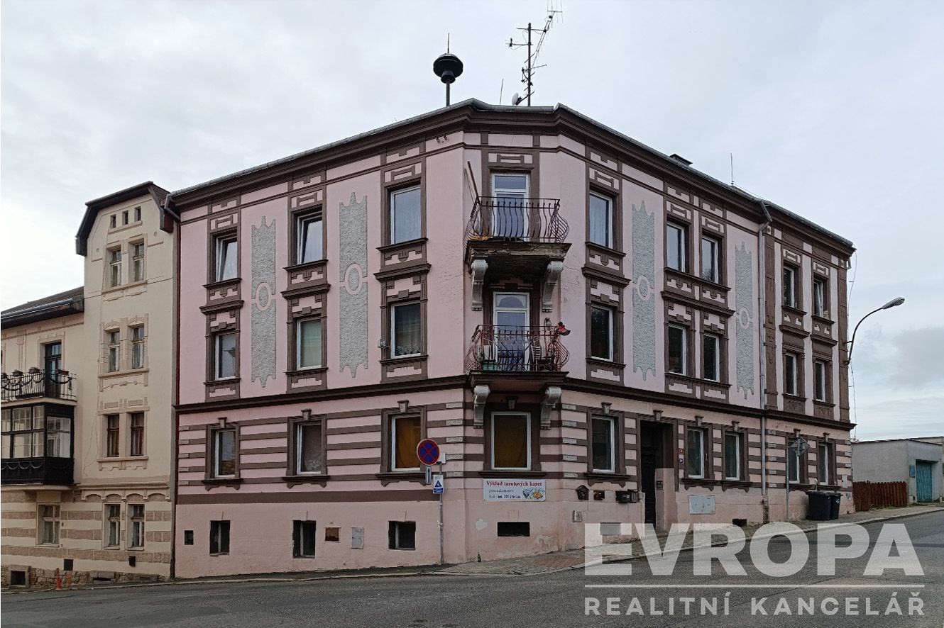 přístřešek