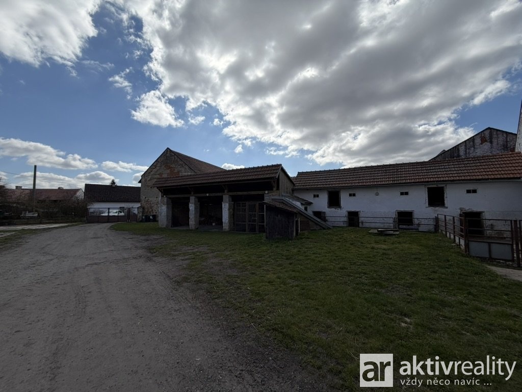 AAC91788-720D-4968-8F79-EA5DE1A6A273_1_105_c