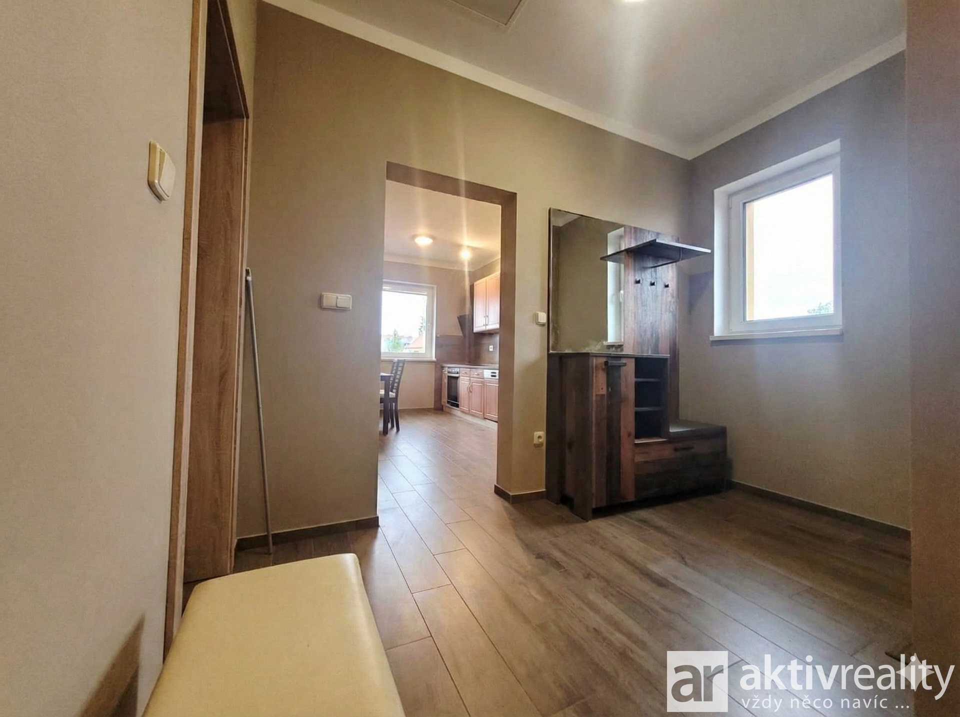 Gemini_Generated_Image_r8z57r8z57r8z57r