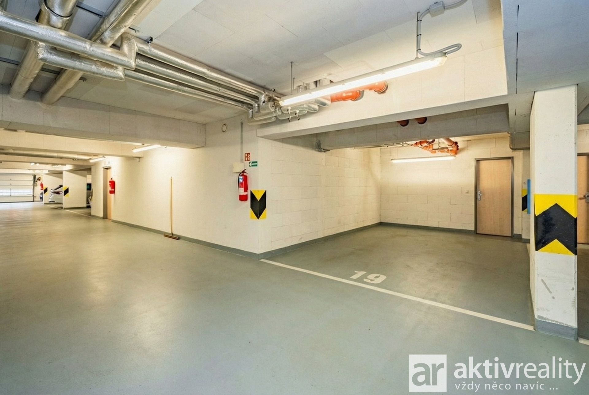 hf_20260408_080940_3b3454e3-2920-48e4-a0f4-7e3347d