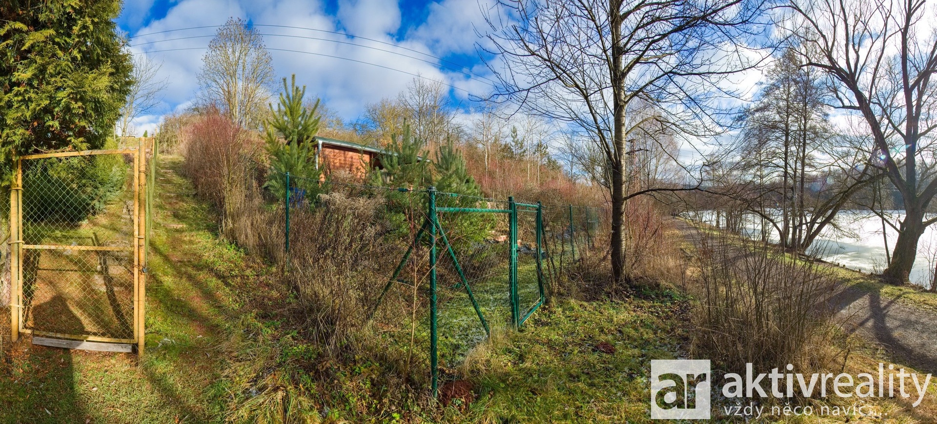 20 PC282096_panorama