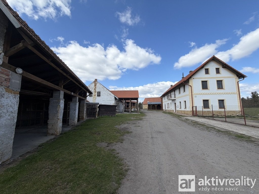 8A5C1DE0-B8D1-42AE-969B-DFFBE8644B1E_1_105_c