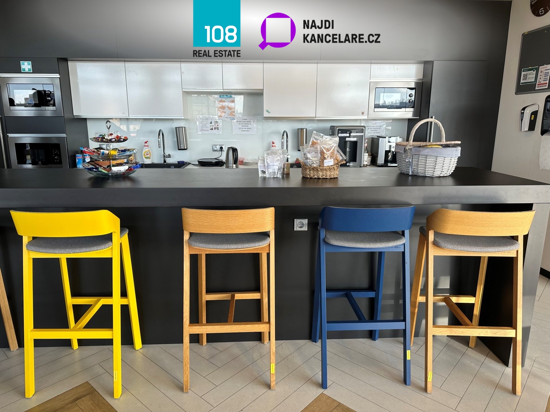 Pronájem kanceláře Praha 15 EUR za m²/měsíc, foto 5