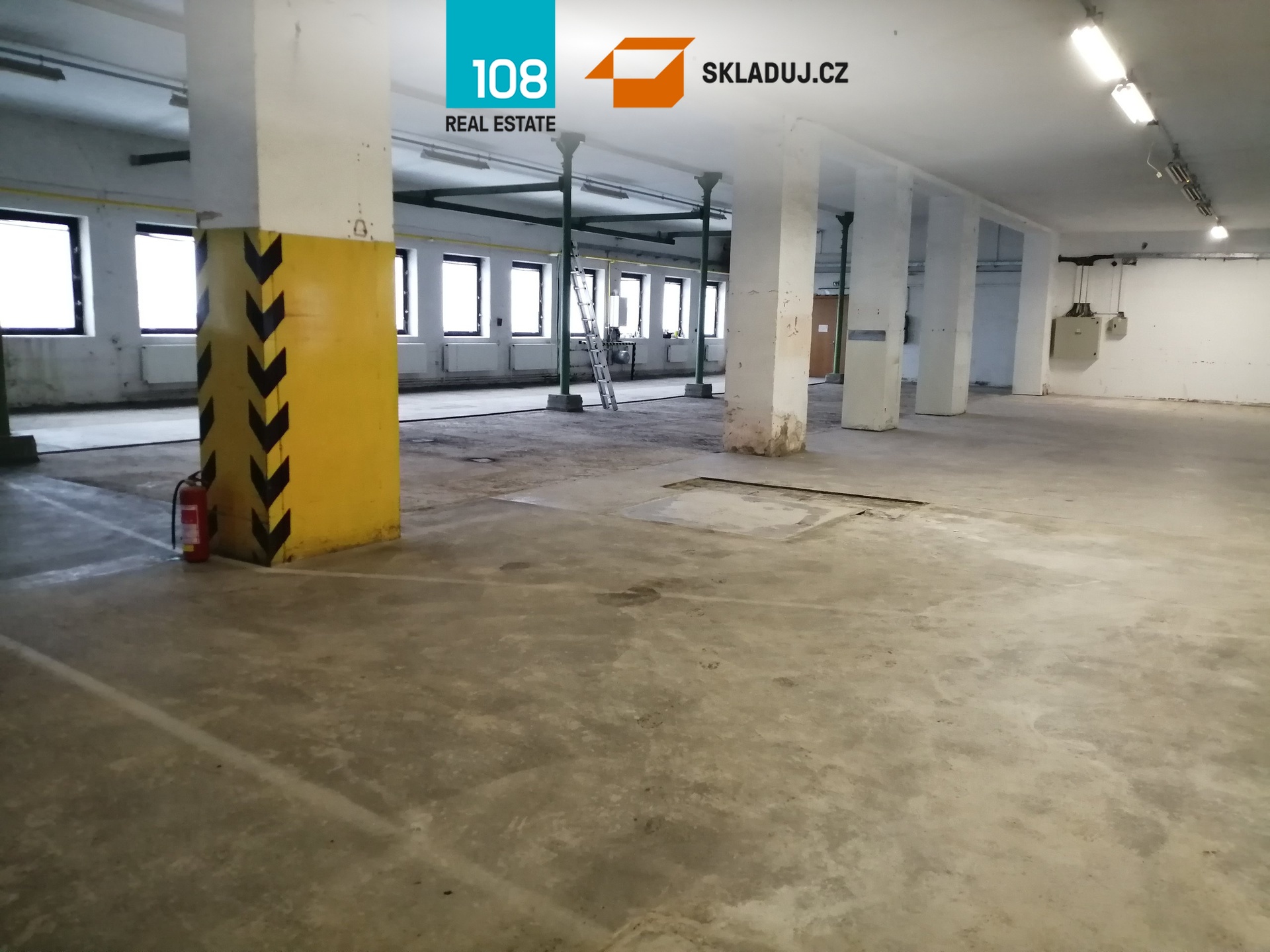 industrial-park-zdirec-nad-doubravou-pronajem-skla