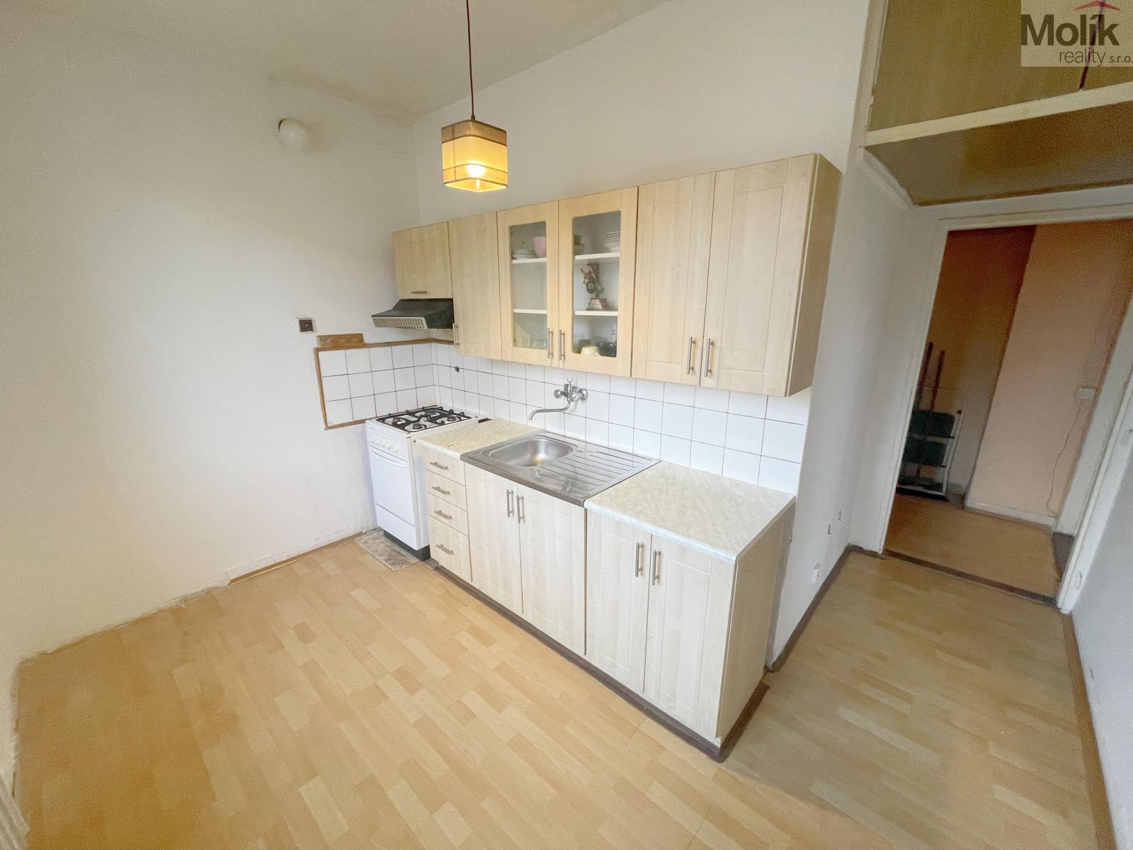 Prodej bytu 2+1 Jirkov 1 699 900 Kč, foto 2