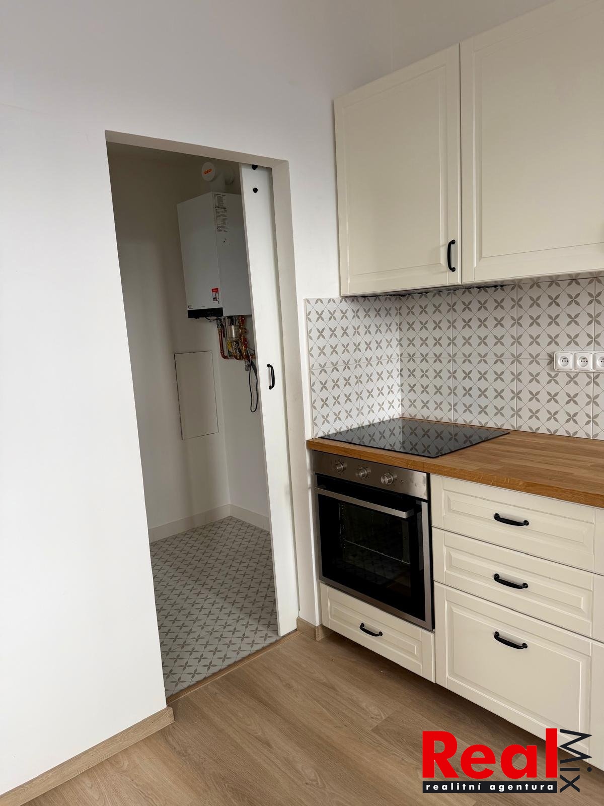 PHOTO-2025-11-05-14-04-35-1