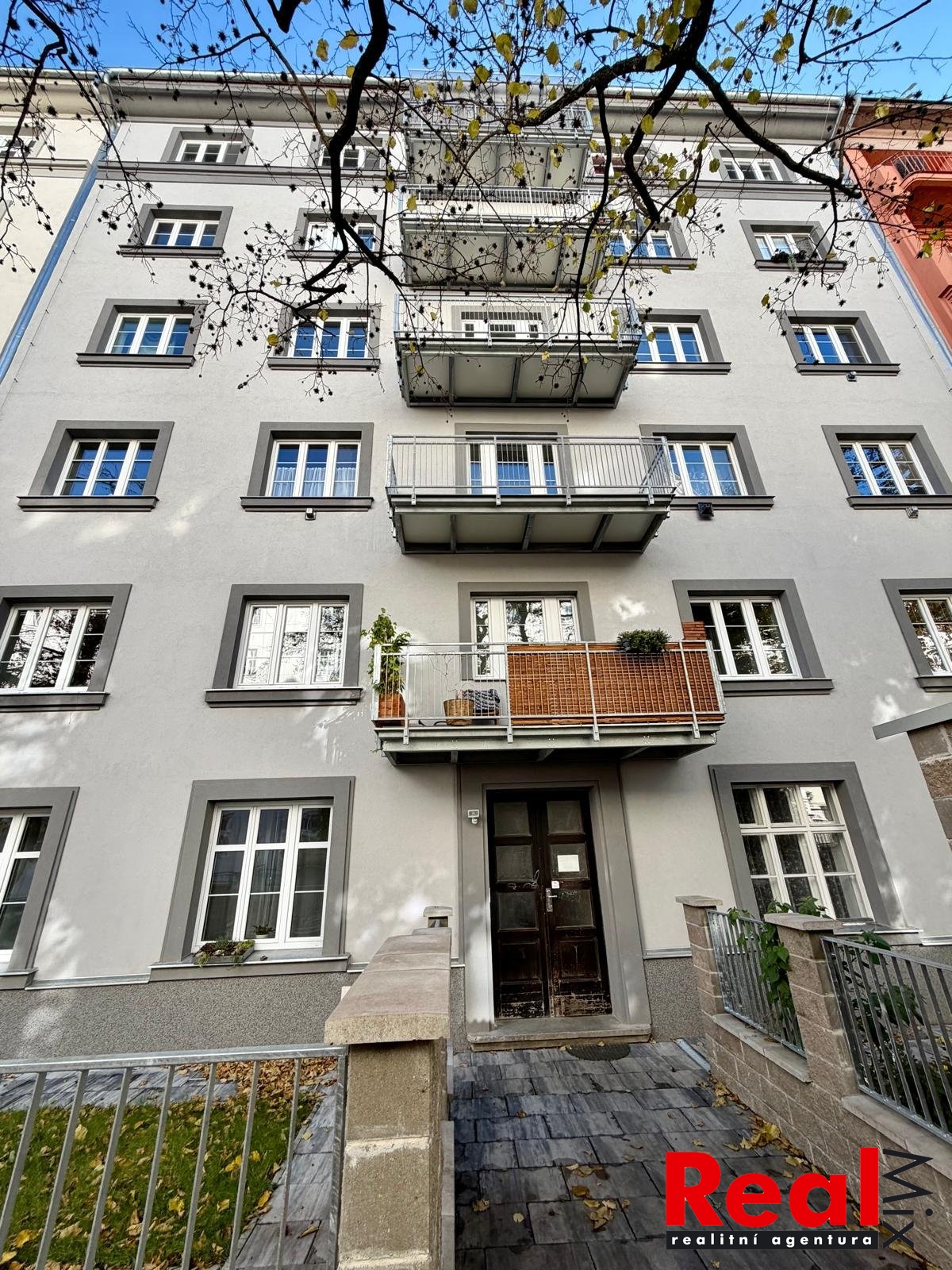 PHOTO-2025-11-04-20-45-20