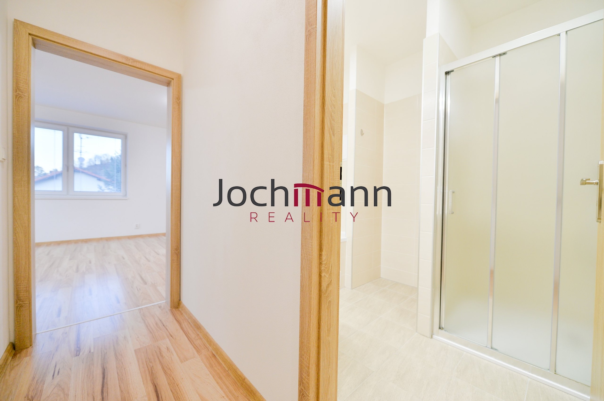 CF4F12B5-4594-4FE2-A1A1-77B40DAE48E0