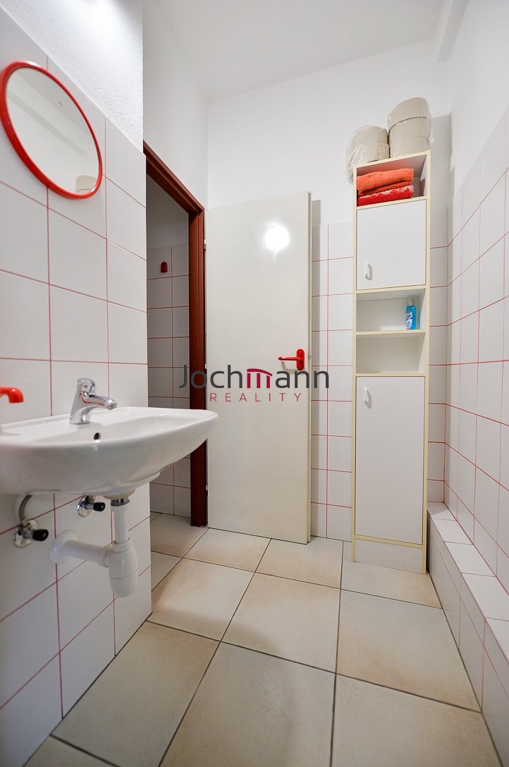 Pronájem kanceláře České Budějovice 12 000 Kč za měsíc, foto 11