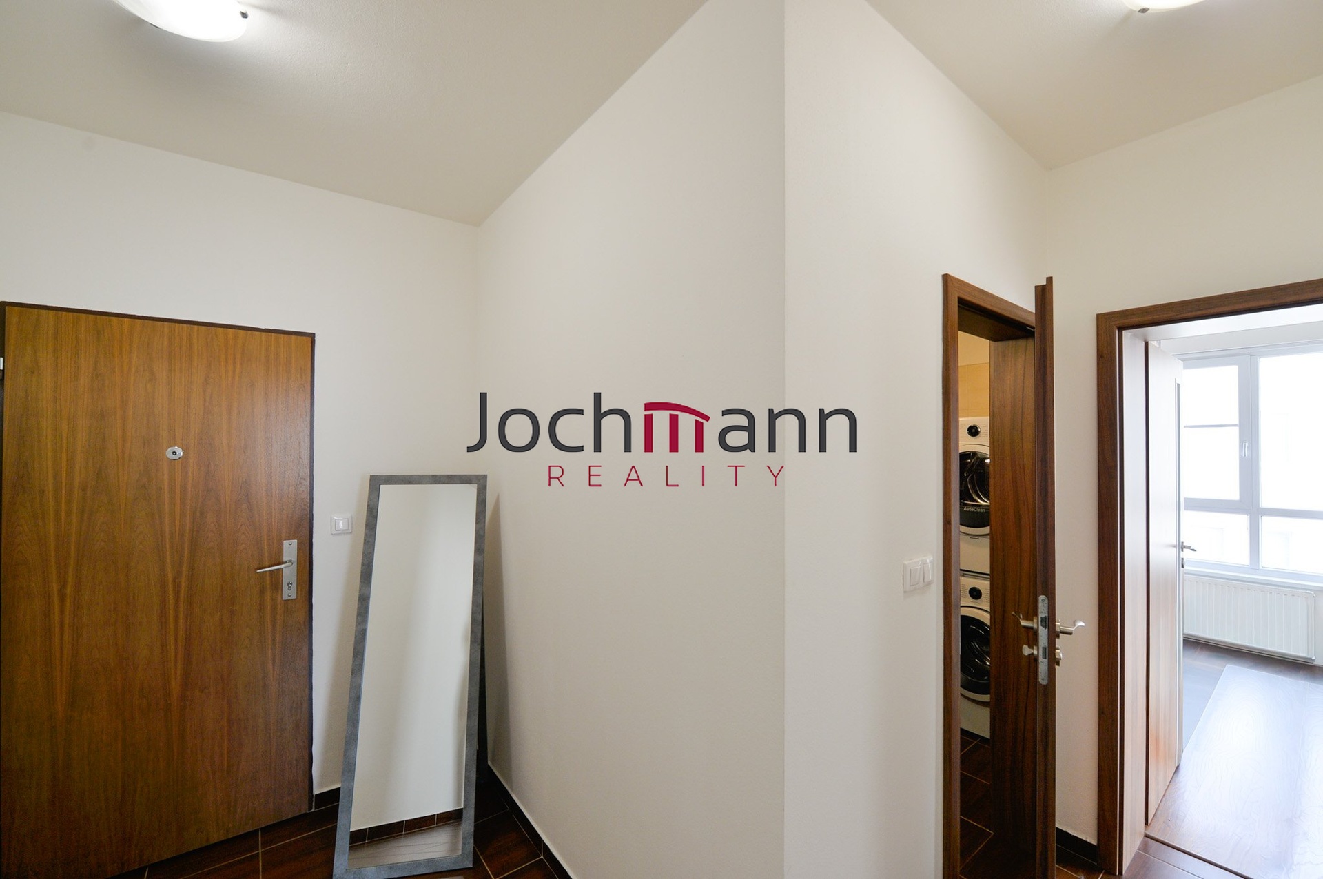 78254202-0A49-454C-8EB9-C446C9A2CE94