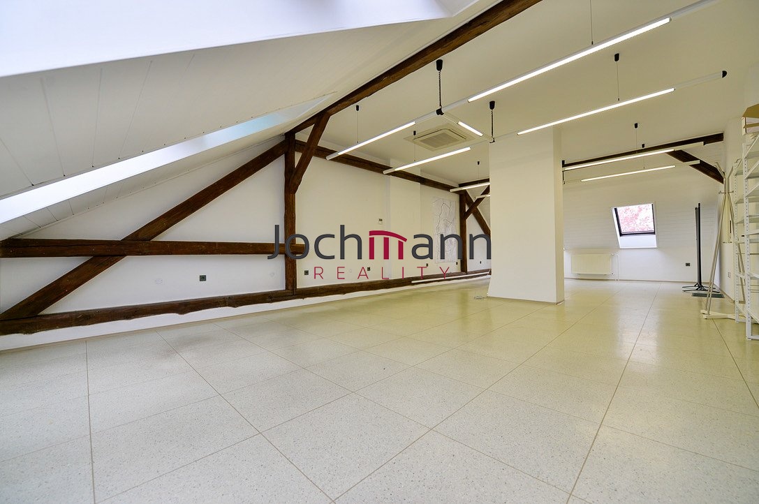 Pronájem kanceláře České Budějovice 12 000 Kč za měsíc, foto 5