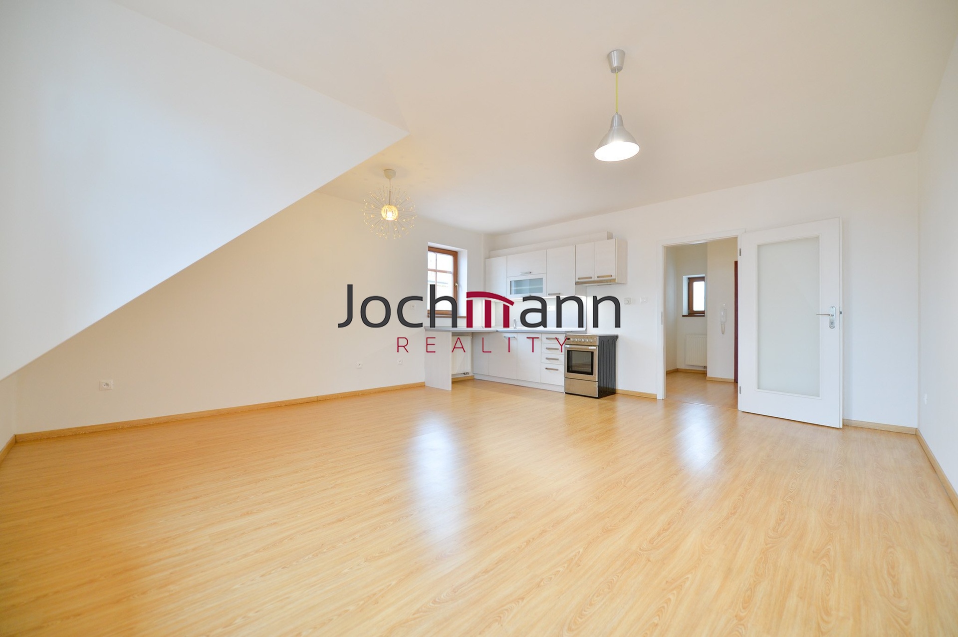 4C23BC65-7AEE-4473-BADB-0CA639E45C38