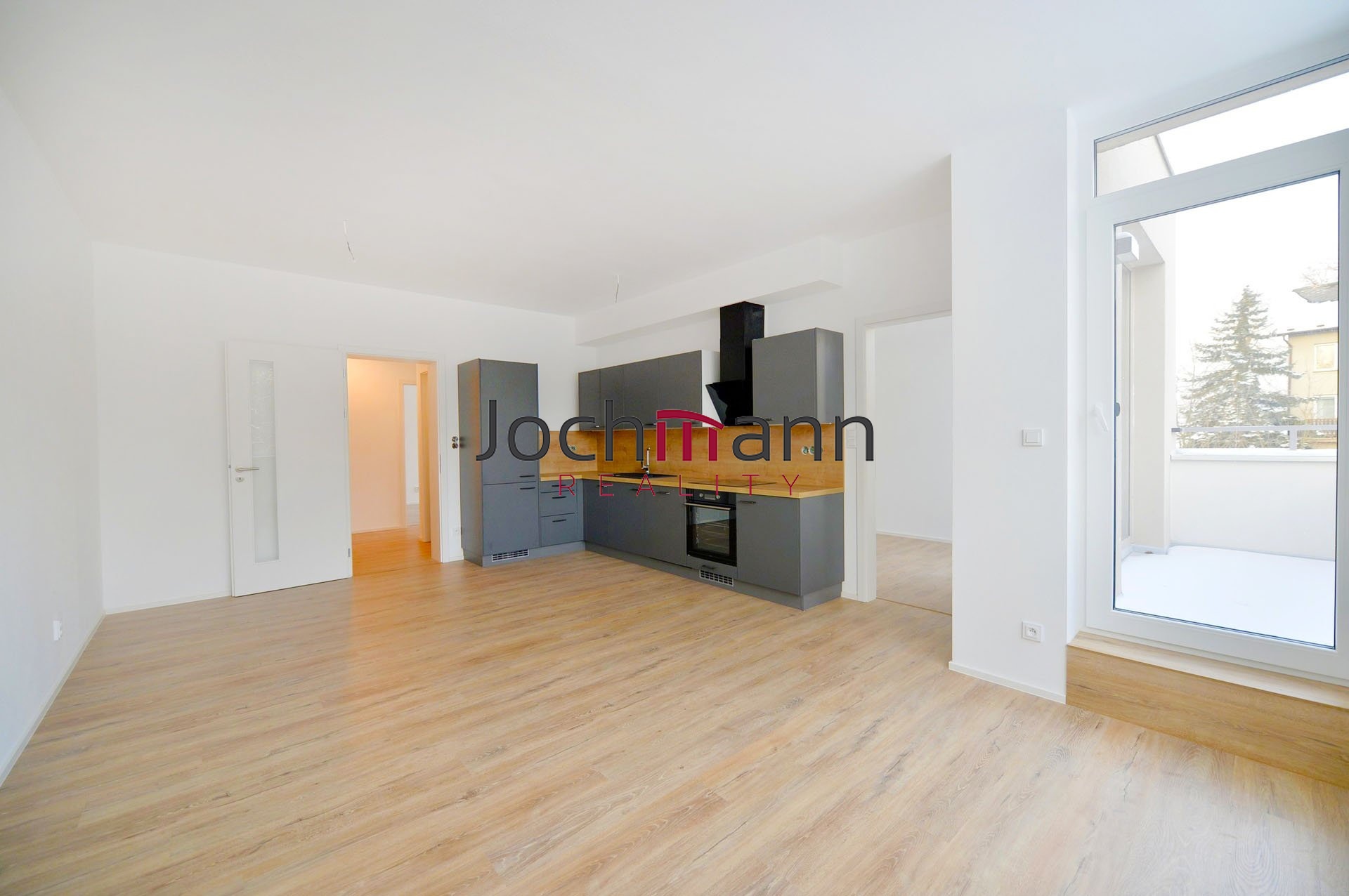 pronajem-byty-3-kk-82-m2-vc-terasy-sklep-parkovani