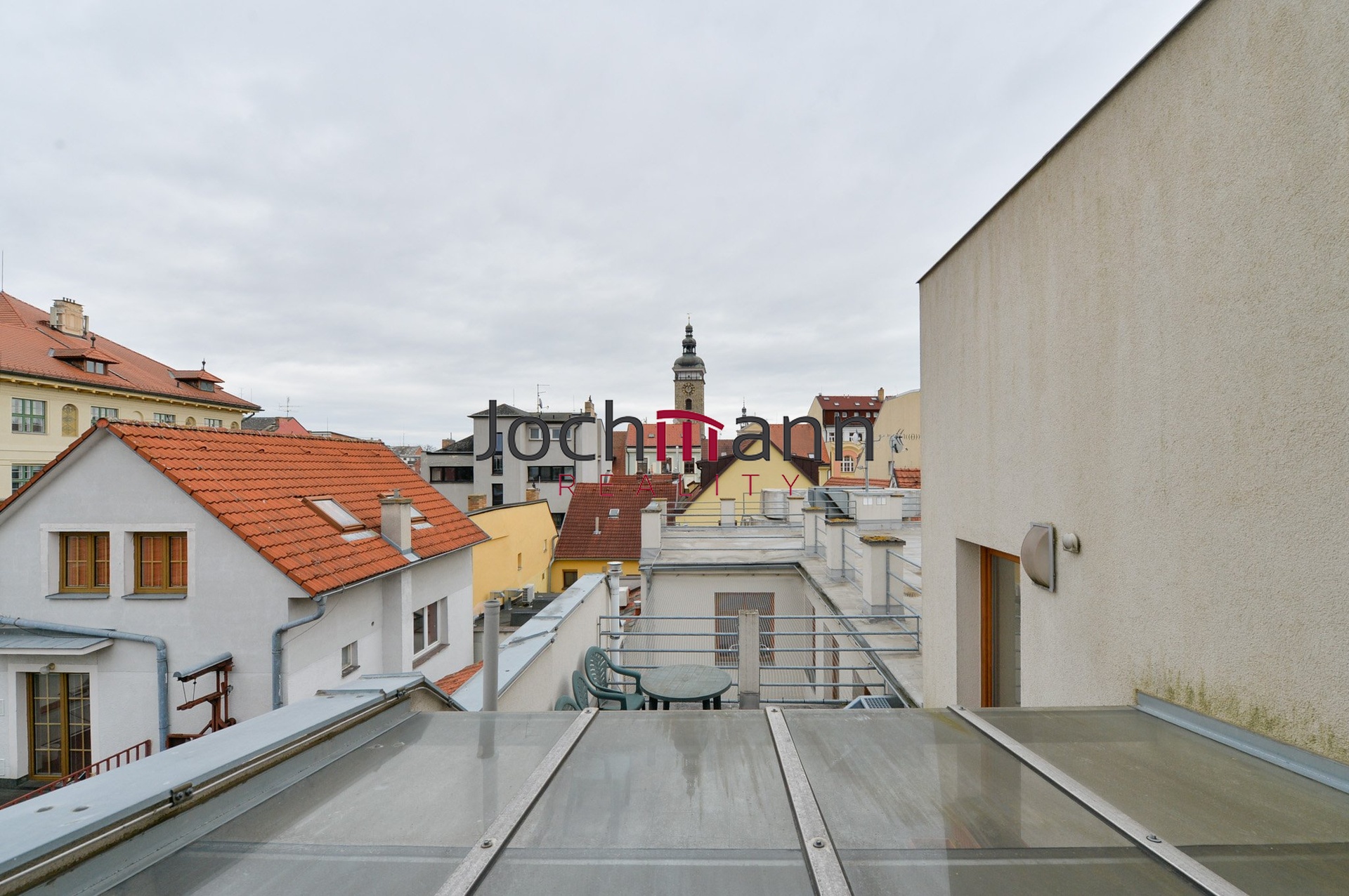 24E1DEE4-DB6E-498A-B2EE-34F7FD66E646