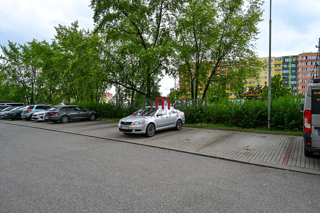A8E74AB9-D39B-451A-B959-80EF1B01097E_1_105_c